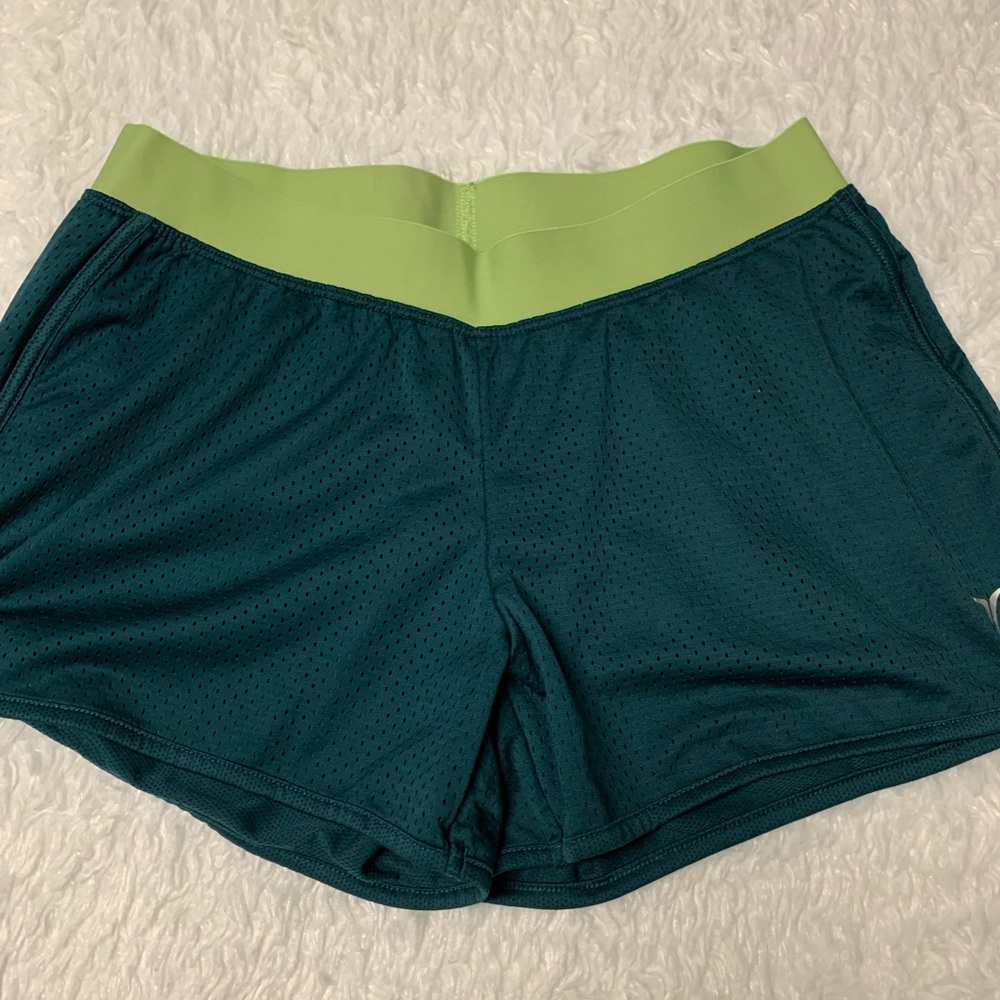 Old navy active shorts